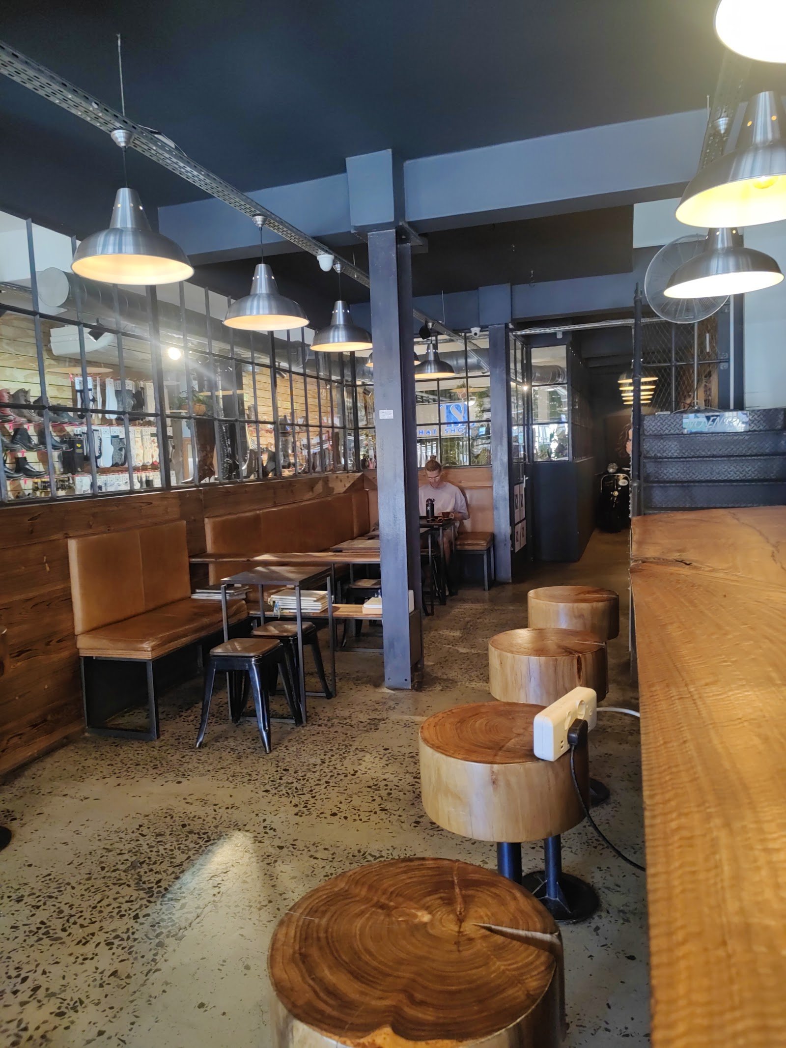 Deluxe Coffeeworks